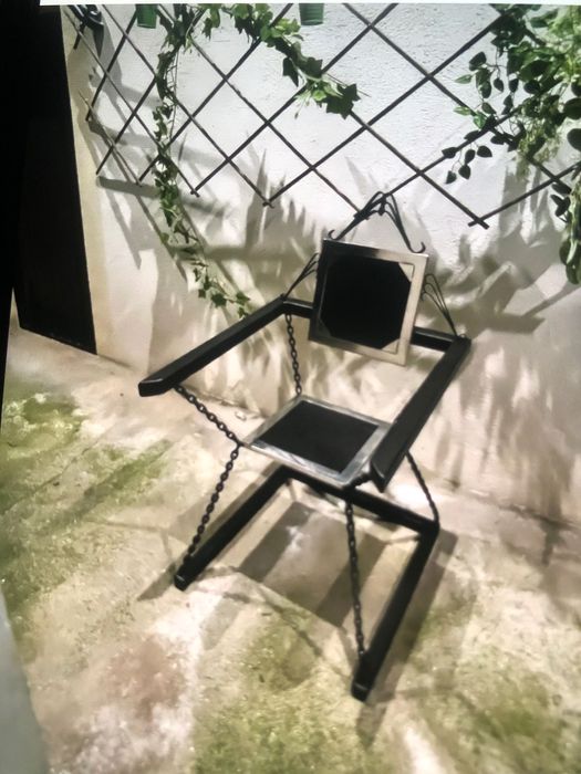 Design-Art Stuhl/Thron aus Eisen