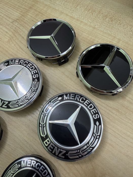 Колпачки на диски Mercedes-Benz черные A2204000125 75мм./60мм.