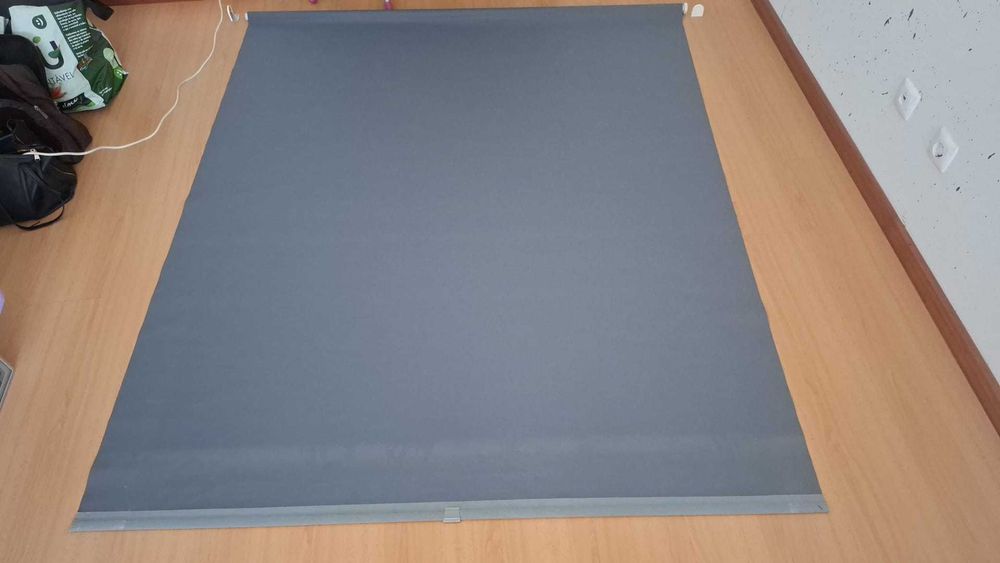 Estore de rolo Blackout 190x160cm