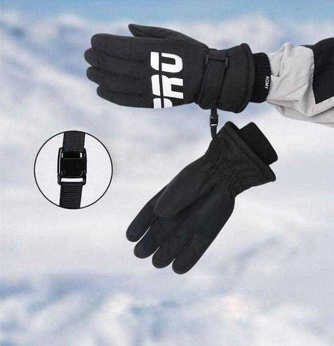 Лижні рукавиці чорні Нові / Лыжные перчатки