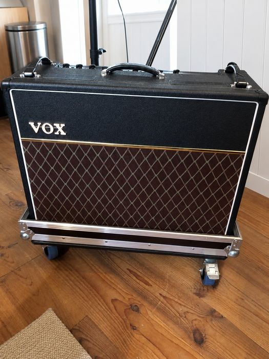 Amplificador Vox AC30C2 X
