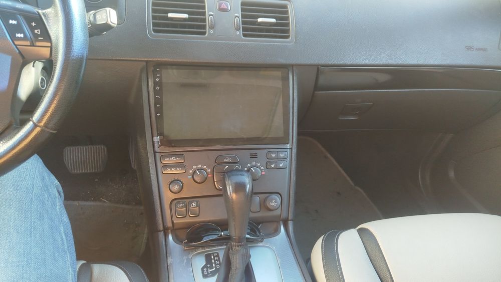 Vendo Volvo XC90 7 lugares com bola reboque