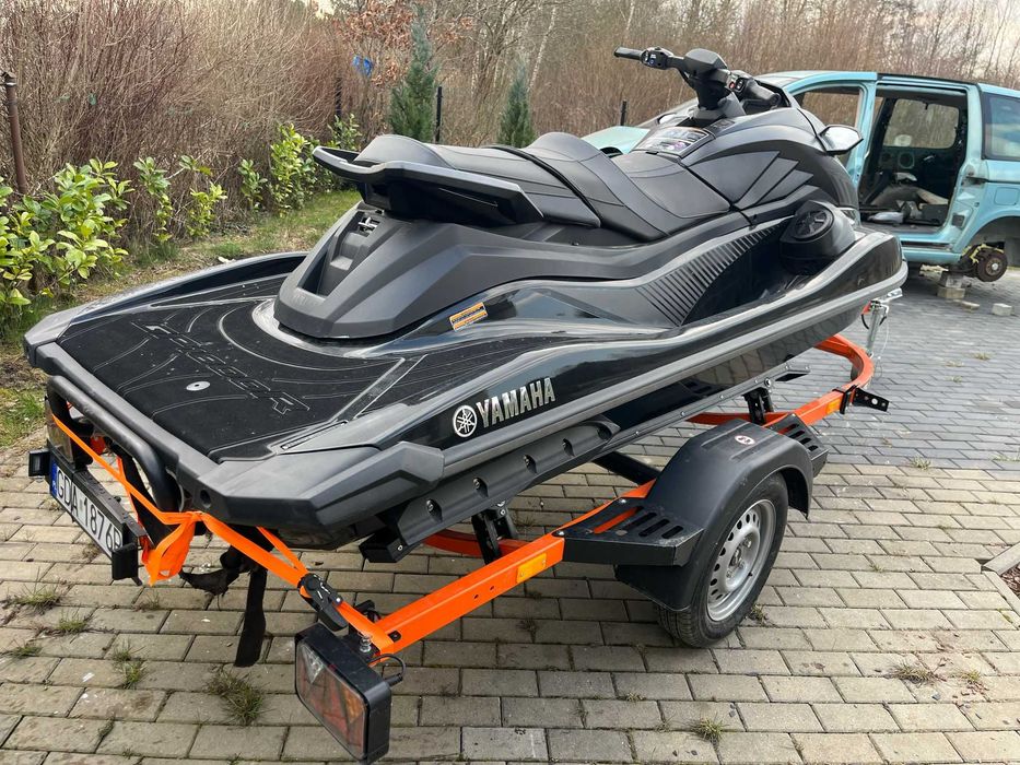 Jet-ski Yamaha GP 1800R de 2023 Black Edition