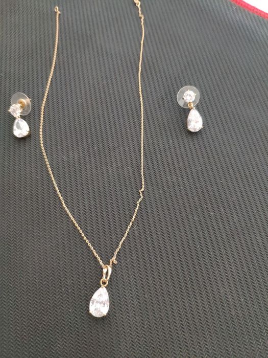 Весільна біжутерія