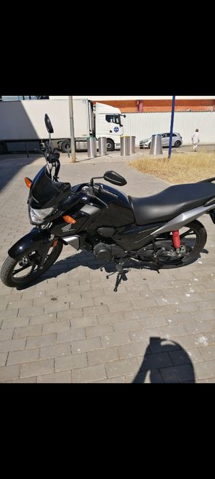 HONDA CBF 125 ano 2022 como NOVA