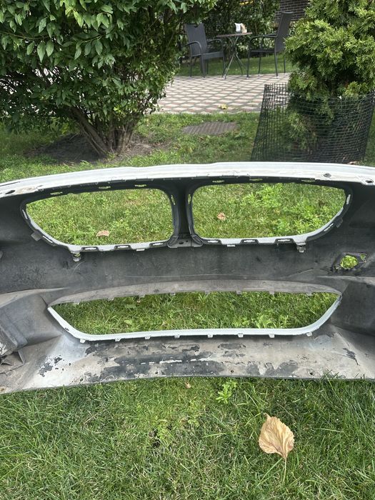 Прдам бампер BMW ф10 м пакет рес