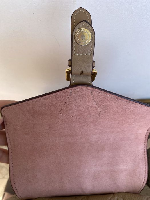 Жіночий портфель Louis Vuitton