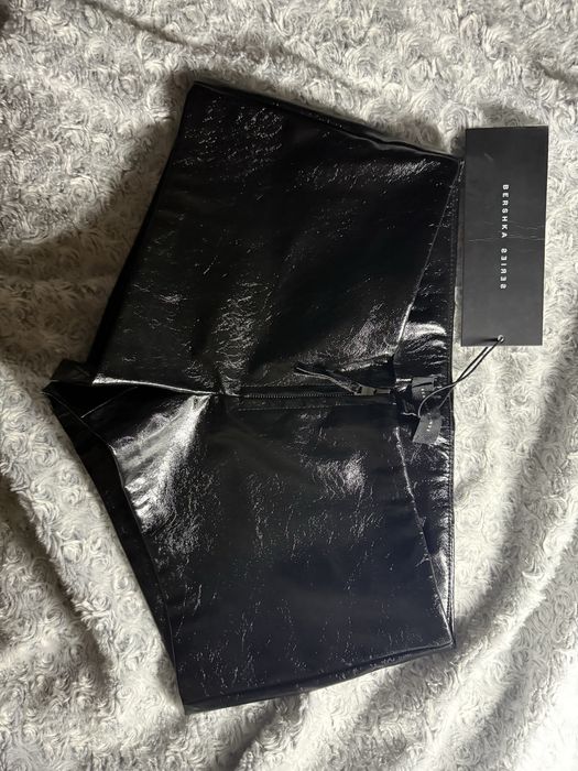 міні шортики з замочком