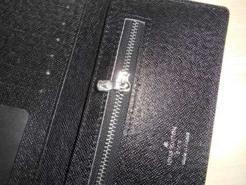 PORTFEL MĘSKI Louis Vuitton, skóra, Francja