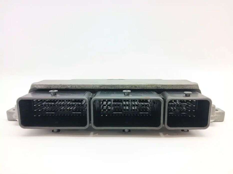 Centralina De Motor Uce 237102928R 237102706R V29029647A