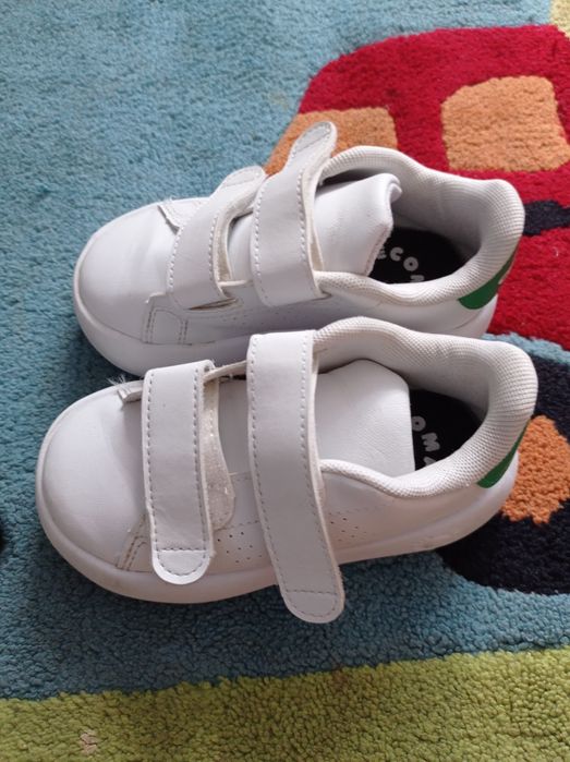 Buty Adidas 24 dla dzieci