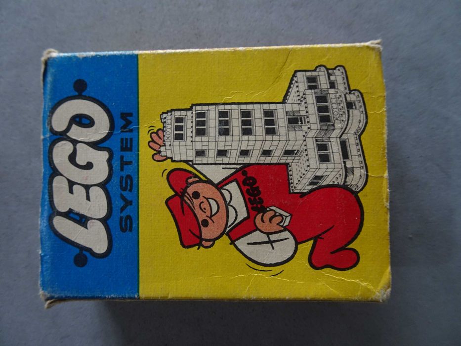 Caixa antiga Lego System 282423492534425374724