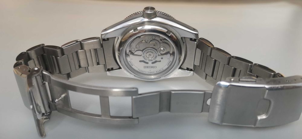 SEIKO SPB149 MOD AZUL 62mas safira