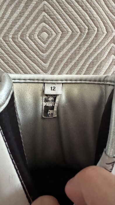 Venum Luvas de Boxe 12 onças