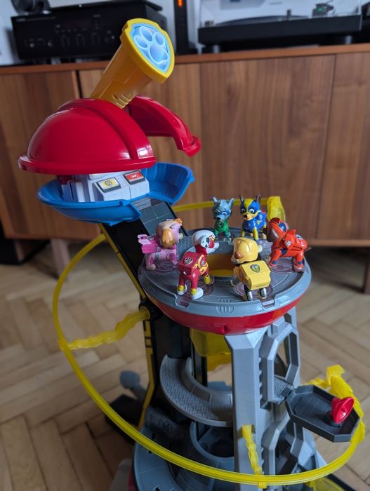Duża baza PSI PATROL Kosmo Pieski. Unikatowe figurki
