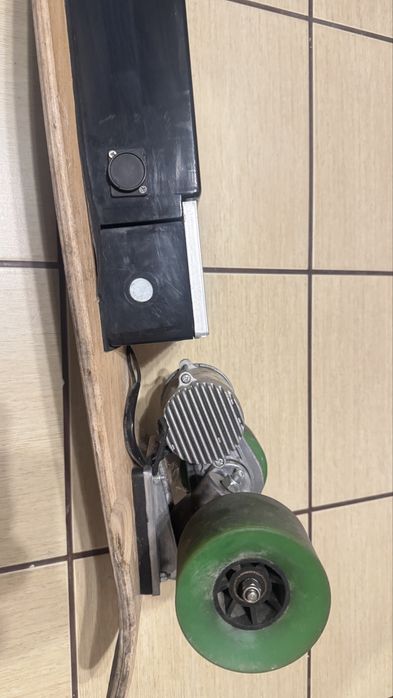 Deska elektryczna Gecco 250