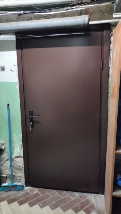 Металеві двері, вхідні металеві двері в будинок ВИГІДНІ ЦІНИ!