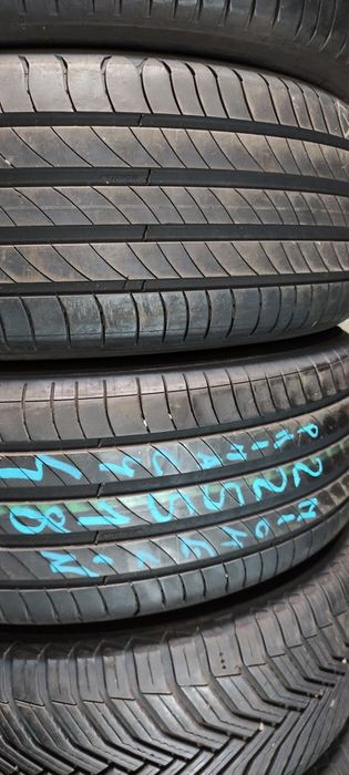 Pneus 225/55/18 semi novos