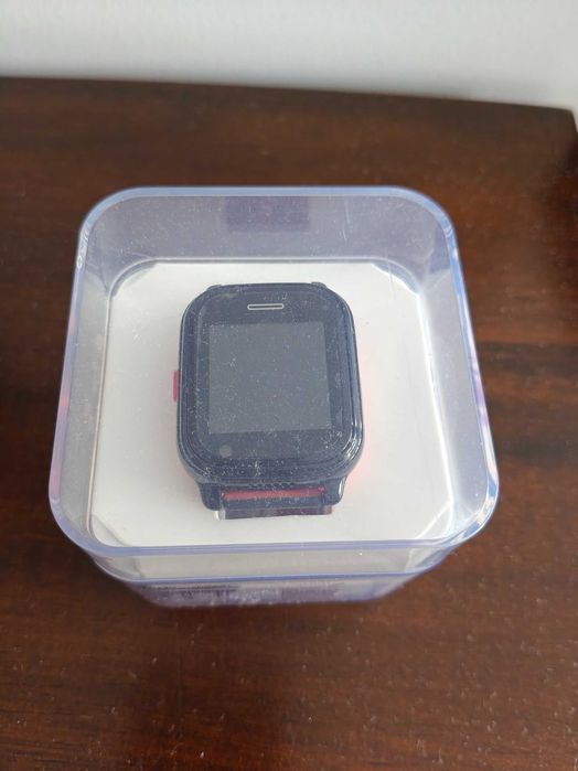 Relógio Criança com GPS NOVO em caixa .
