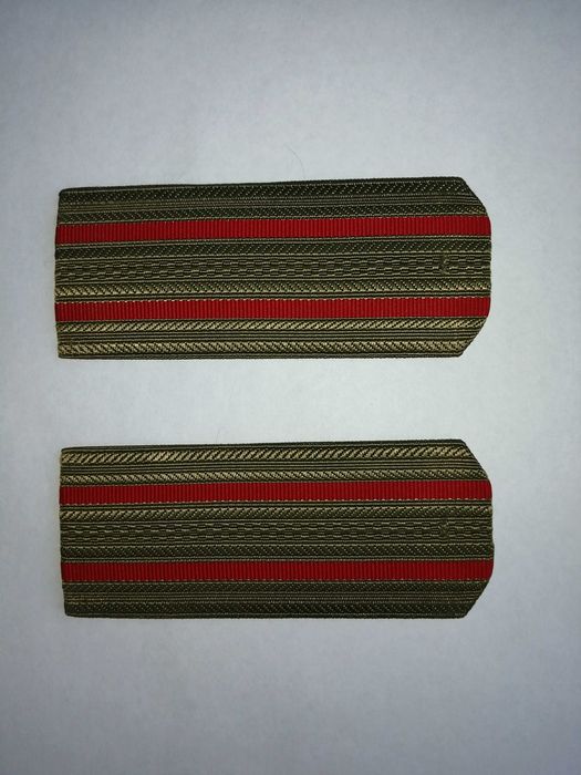 Продаю погоны офицерские Советской Армии