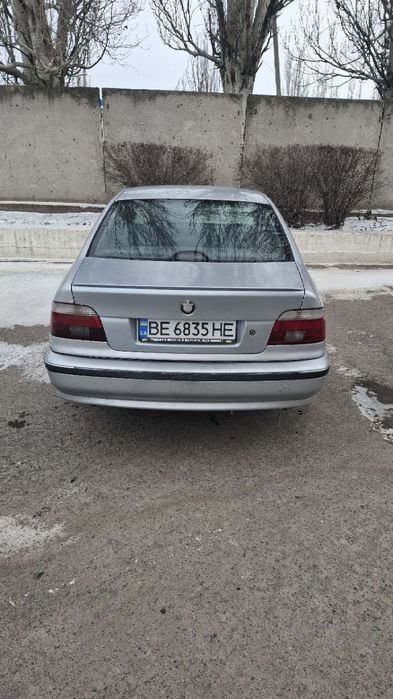 Продам    БМВ   е39.