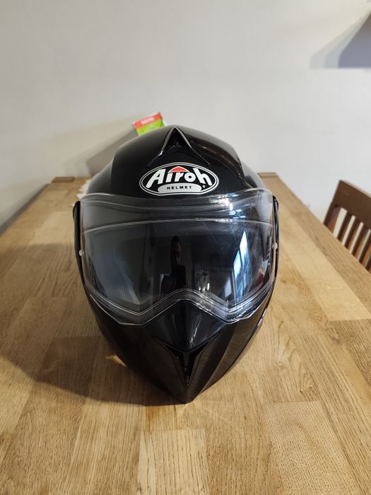 Kask motocyklowy AIROH MIRO XRP czarny połysk rozmiar L 59-60