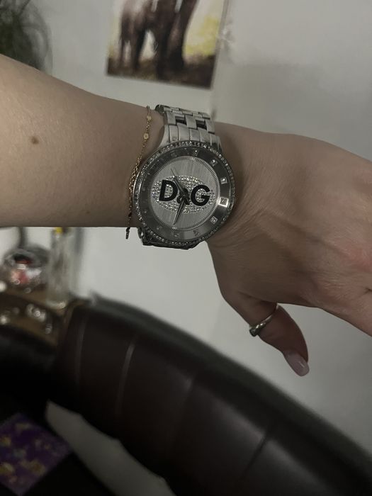 Часики D&G  женские