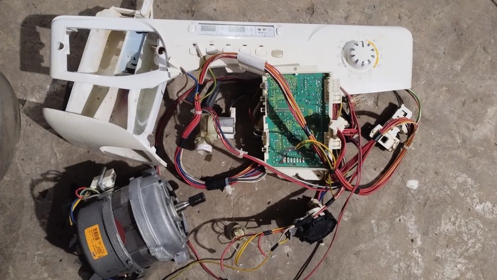 Стиральная машина Candy GO 1065