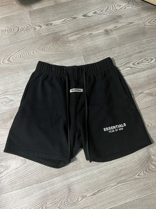 Шорты essentials