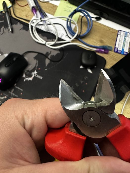Кусачки боковые KNIPEX 70 06 160