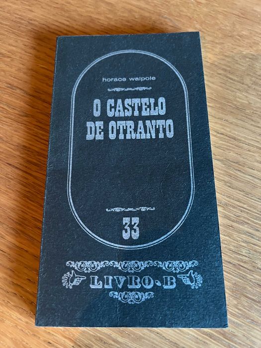 O CASTELO DE OTRANTO     Horace Walpole