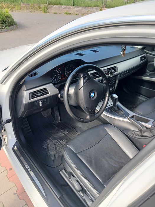 Bmw e91 330xd 2009r