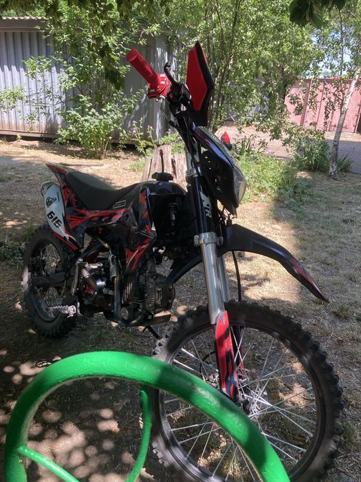 Мотоцикл xtr 616