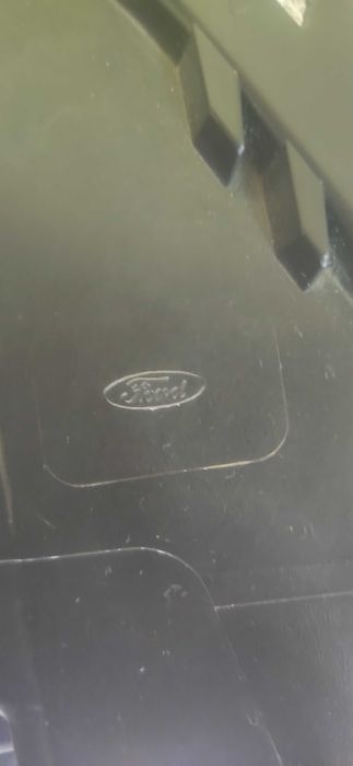 Óptica Ford kuga mk3