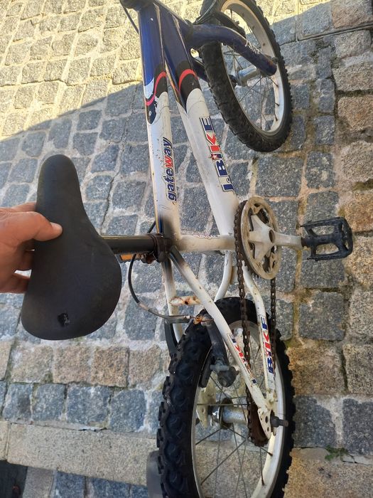 Bicicleta criança