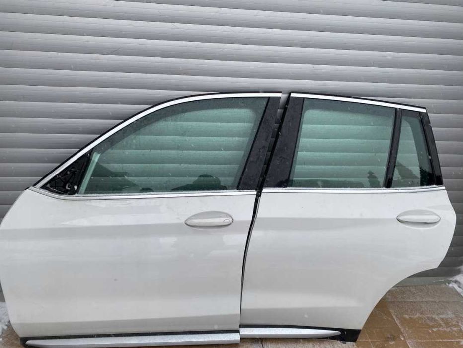BMW X3 G01 F97 X-Line рест до рест Двері ліва сторона перед/зад