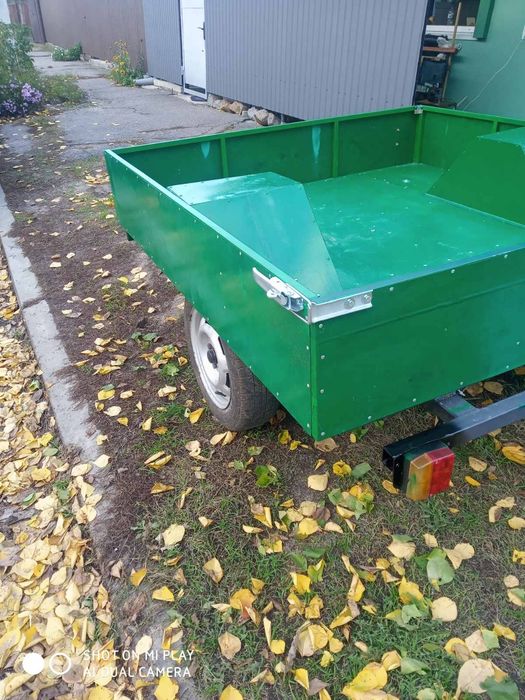 Причіп легковий .