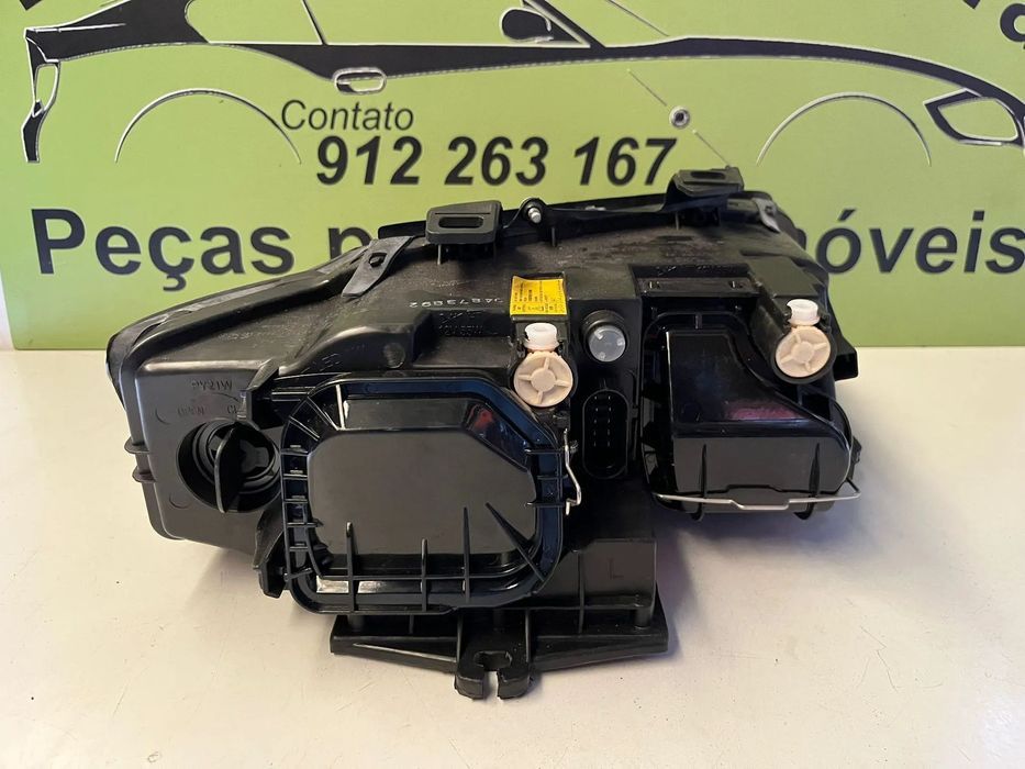 AUDI A4 B6 FAROL XENON ESQUERDO - FF755