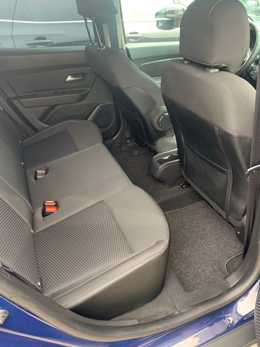 RENAULT DUSTER 1,5 дізешь 4*4