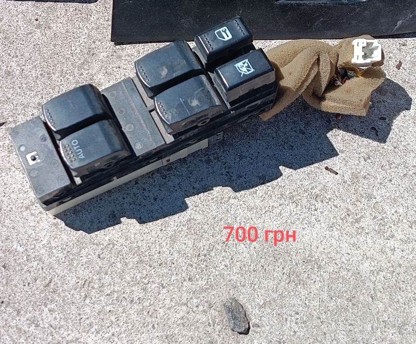 Продам запчастини на Suzuki Grand Vitara