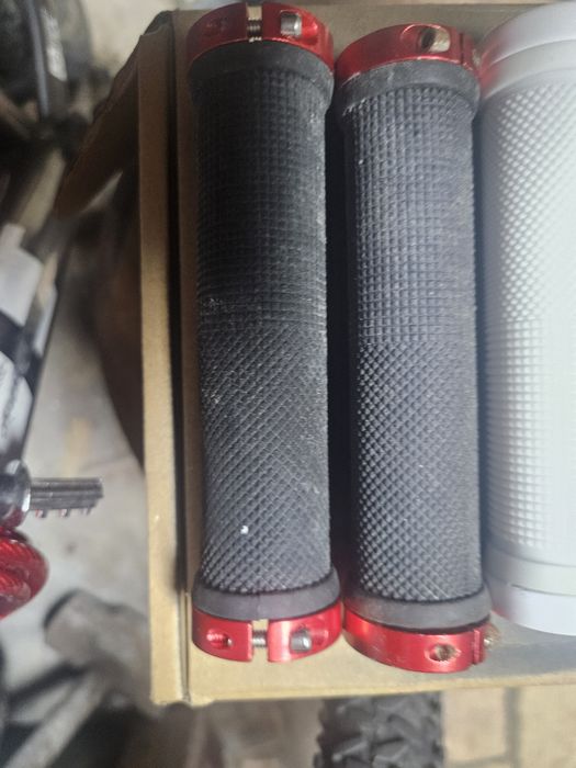 Punhos bicicleta novos