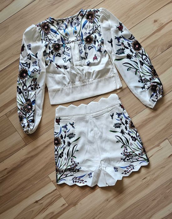 Komplet letni kwiaty boho wzór dwuczęściowy S 36