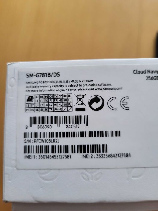 smartfon  Samsung Galaxy S20 256G stan idealny