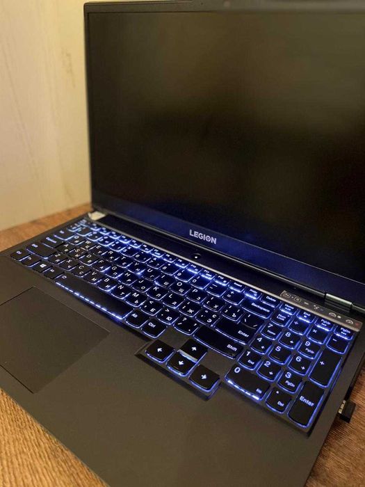 Ноутбук Lenovo LEGION 5 120 HZ GTX 1650TI