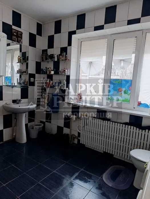 D1C Сдам 2х этажный дом Харьковская обл., п. Высокий, ул. Молодежная