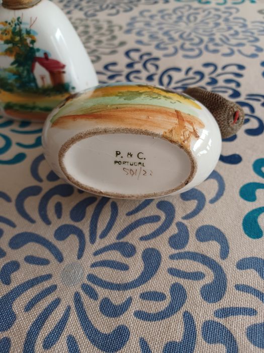 Frascos de perfume e caixa vintage