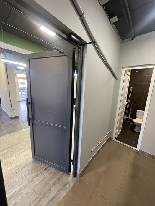 Продаж приміщення 61 кв м ЖК Теремки, вул. Заболотного, 15