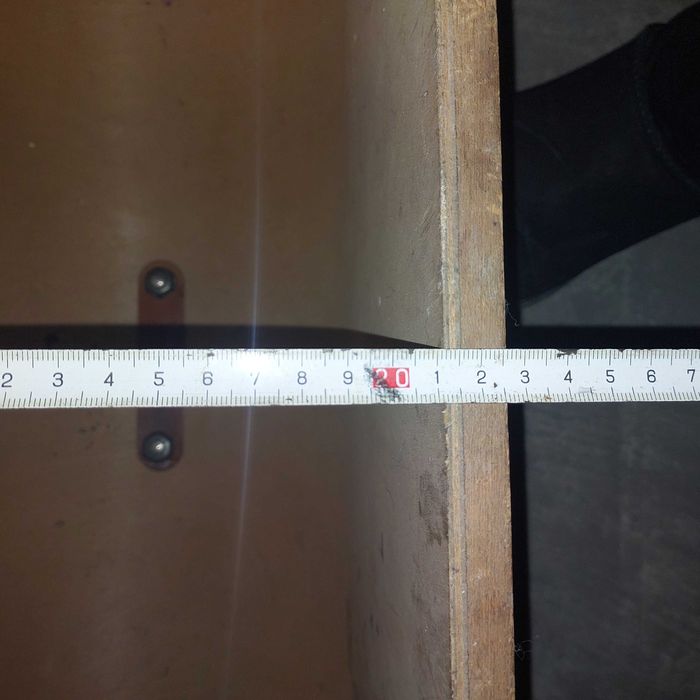 крышка швейной машинки