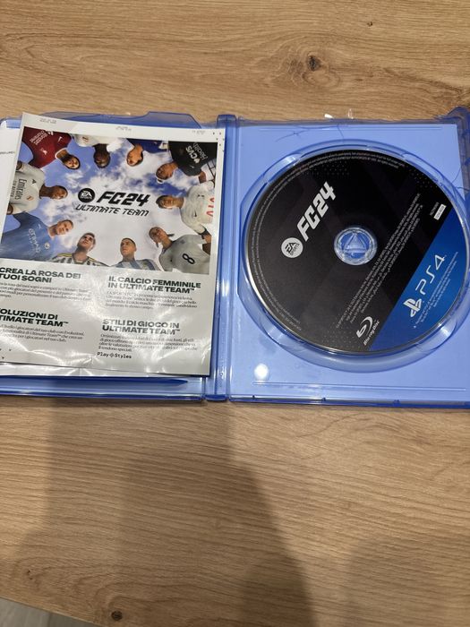Fc24 dla PS4 uskodzone opakowanie 0711