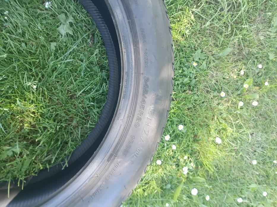 Opony letnie 245/45r20